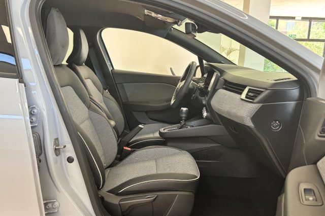 RENAULT CLIO TCE 90 CV 5 PORTE TECHNO - foto 8