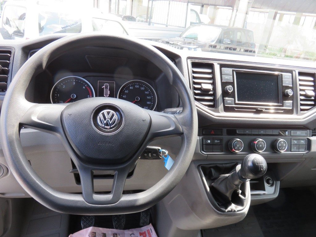 VOLKSWAGEN Crafter