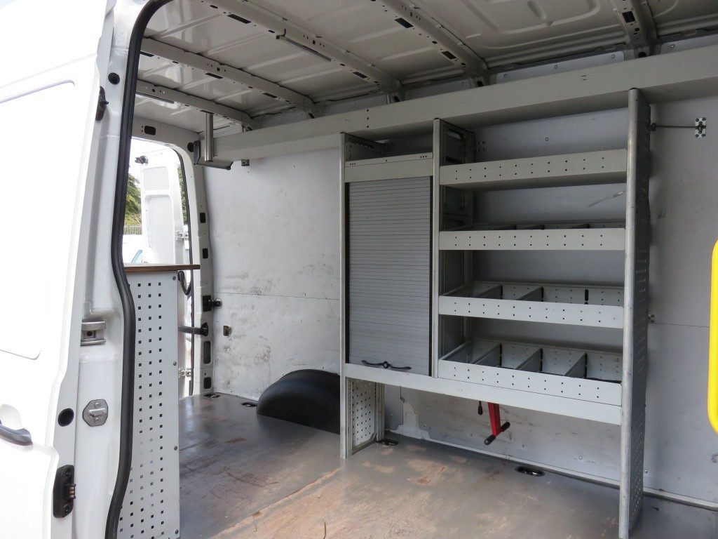 VOLKSWAGEN Crafter