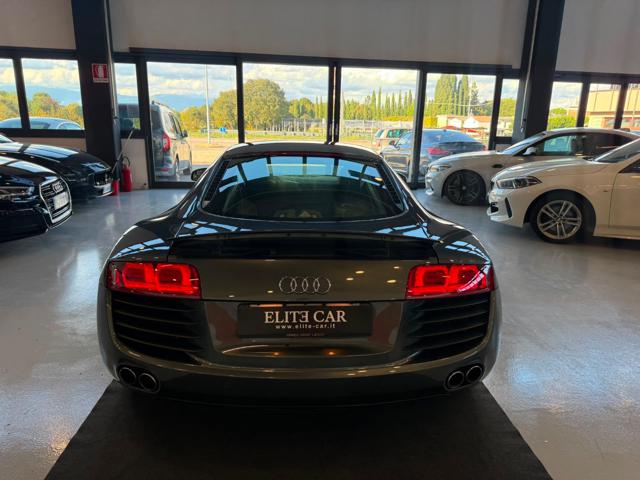 AUDI R8 4.2 V8 FSI QUATTRO R TRONIC - foto 6