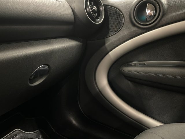 MINI COUNTRYMAN 2.0 D COOPER 112 CV - foto 19