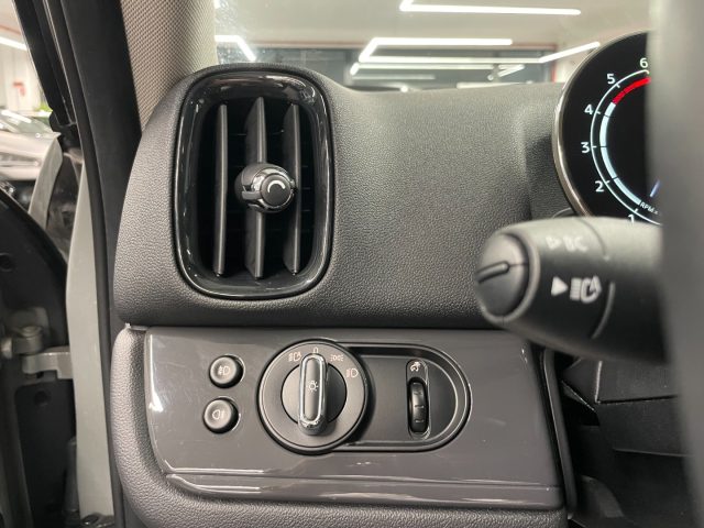 MINI COUNTRYMAN 2.0 D COOPER 150 CV ALL4 BUSINES - foto 17