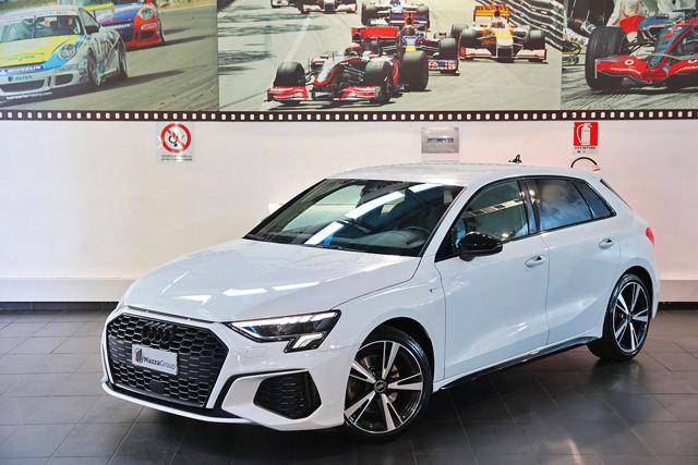 AUDI A3 Bianco Ghiaccio metallizzato