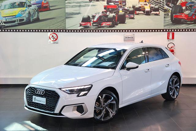 AUDI A3 Bianco Ghiaccio metallizzato