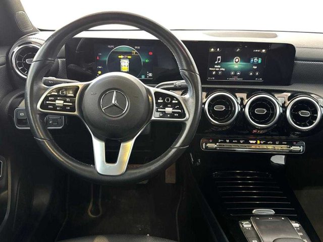 MERCEDES-BENZ CLA 200 D AUTOMATIC SPORT - foto 18