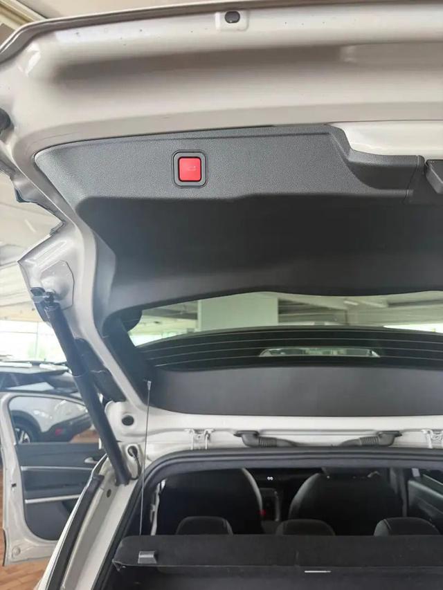 JEEP AVENGER 1.2 TURBO 100 CV MHEV SUMMIT - foto 15