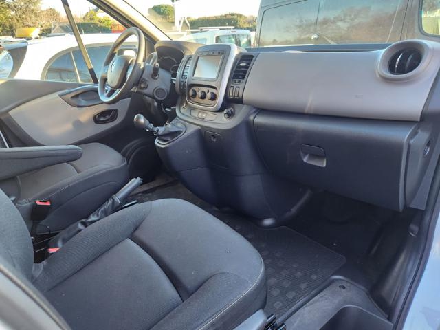 RENAULT TRAFIC 9 POSTI GANCIO TRAINO RATE SENZA - foto 8