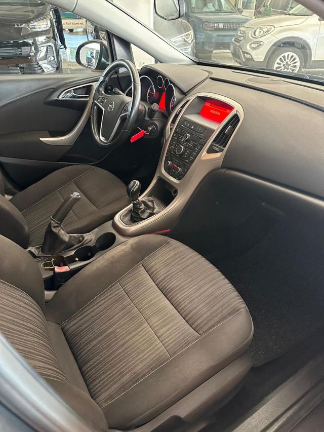 OPEL ASTRA SPORTS TOURER (SW) 1.7 CDTI 110C - foto 16
