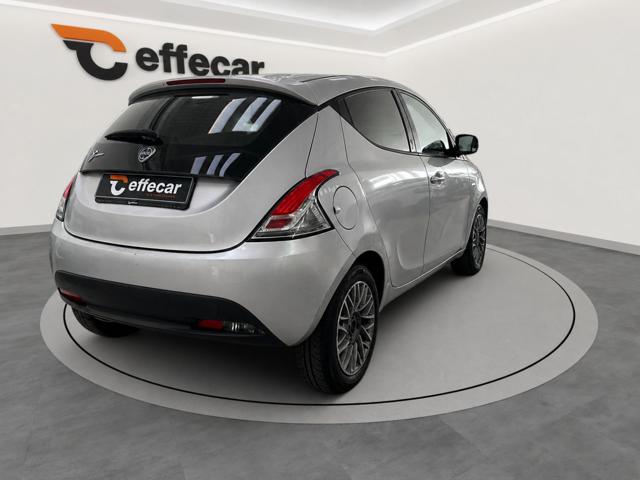 LANCIA YPSILON 1.2 69 CV 5 PORTE - foto 6
