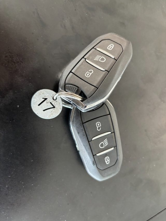 CITROEN C4 1.5 DIESEL EAT8 MAX AUTOMATICO - foto 35