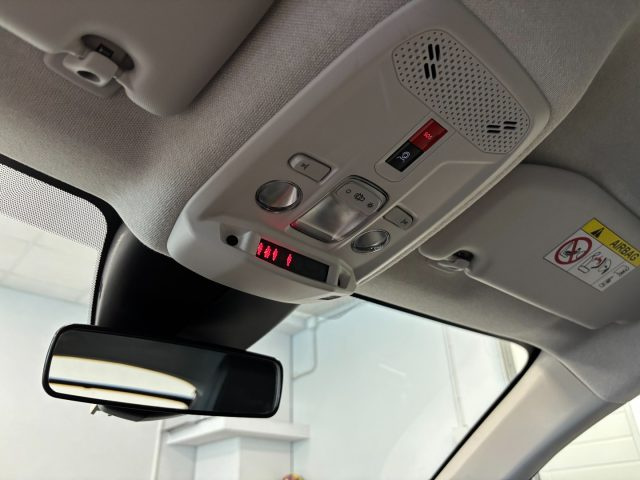 CITROEN C4 1.5 DIESEL EAT8 MAX AUTOMATICO - foto 32