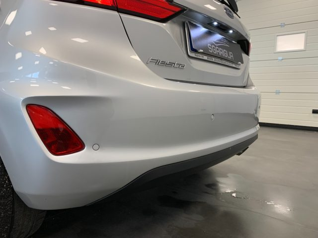 FORD FIESTA 1.1 BENZINA TITANIUM 5 PORTE - foto 27