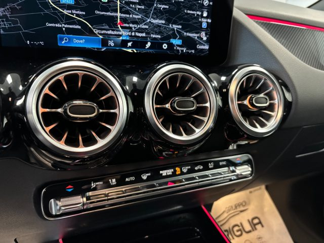 MERCEDES-BENZ GLA 180 D AMG PREMIUM AUTOMATICO - foto 33