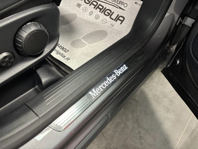 MERCEDES-BENZ GLA 180 D AMG PREMIUM AUTOMATICO - foto 29