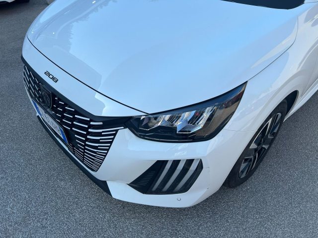 PEUGEOT 208 ALLURE HYBRID 136 E-DCS6 AUTO - foto 5