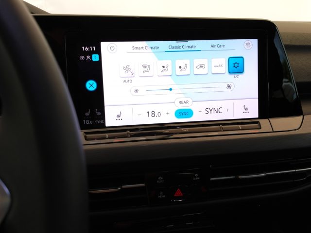 VOLKSWAGEN GOLF 1.5 TSI   STYLE - foto 9