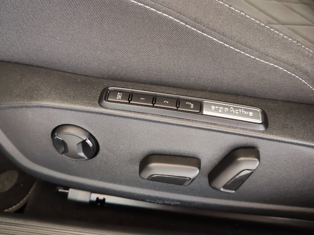 VOLKSWAGEN GOLF 1.5 TSI   STYLE - foto 12