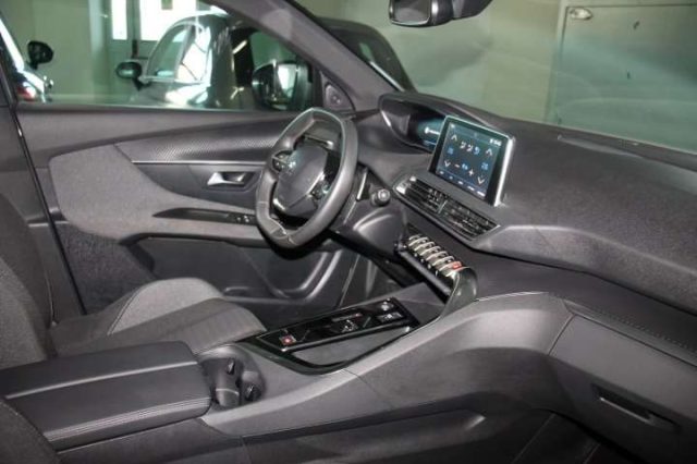 PEUGEOT 3008 EAT8-TELECAMERA-NAVI- FULL-LED - foto 9