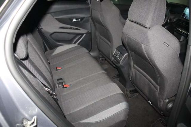 PEUGEOT 3008 EAT8-TELECAMERA-NAVI- FULL-LED - foto 10
