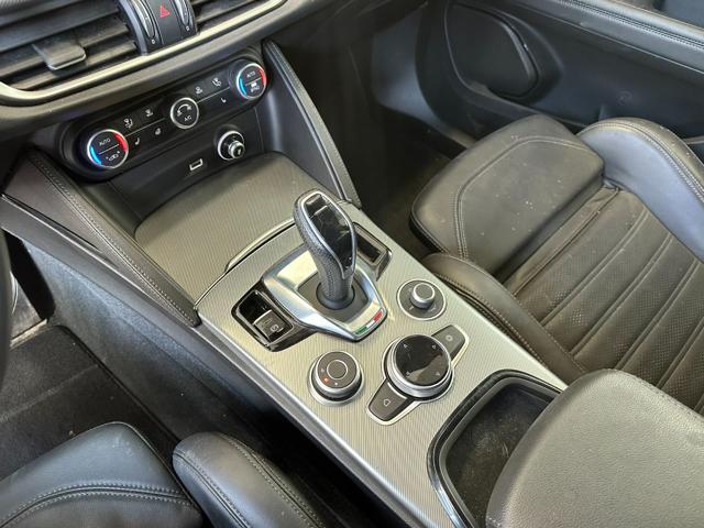 ALFA ROMEO STELVIO 2.2 TURBODIESEL 210CV AT8 Q4 VEL - foto 16