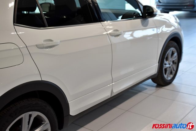 VOLKSWAGEN T-CROSS 1.0 TSI 116 CV R-LINE + TECH PAC - foto 27