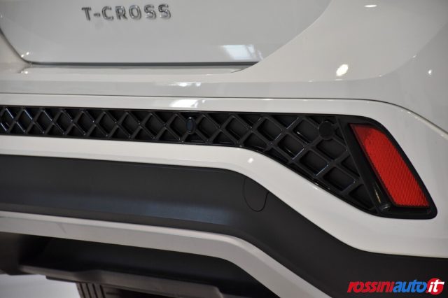 VOLKSWAGEN T-CROSS 1.0 TSI 116 CV R-LINE + TECH PAC - foto 29