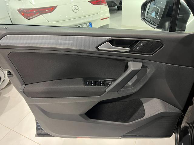 VOLKSWAGEN TIGUAN 2.0 TDI 150 CV SCR DSG ADVANCED  - foto 16