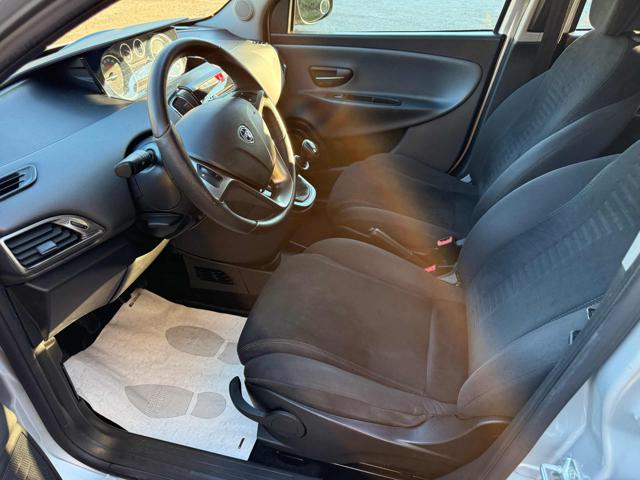 LANCIA YPSILON 1.2 69 CV 5 PORTE GOLD - foto 8