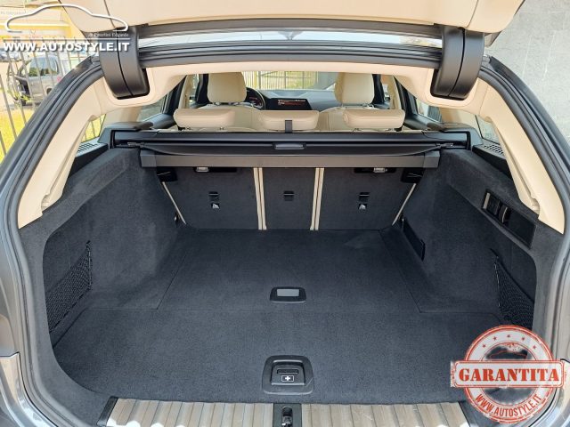 BMW 320 D TOURING LUXURY STEPTRONIC/AUTO - foto 16