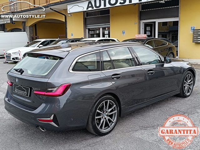 BMW 320 D TOURING LUXURY STEPTRONIC/AUTO - foto 45
