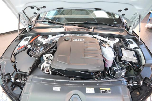 AUDI A4 35 TDI AVANT S-TRONIC BUSINESS A - foto 11