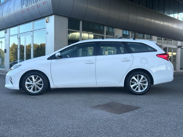 TOYOTA AURIS TOURING SPORTS 1.4 D-4D LOUNGE - foto 8