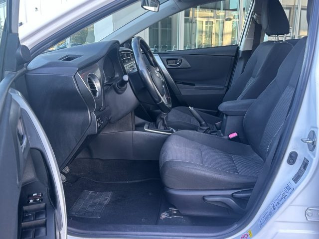 TOYOTA AURIS TOURING SPORTS 1.4 D-4D LOUNGE - foto 12