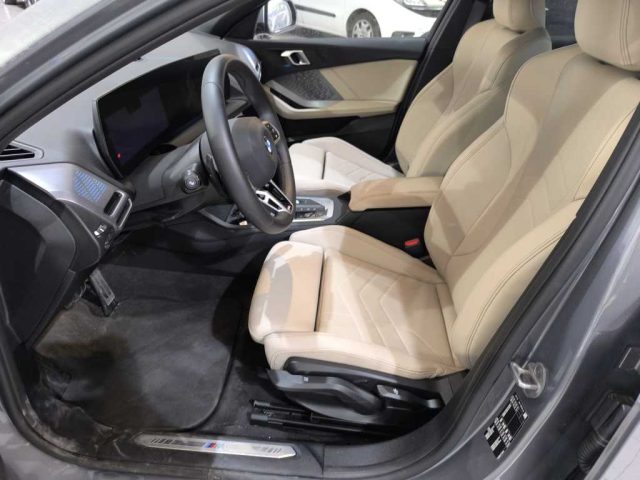 BMW 116 SERIE 1       (F70) -  MSPORT - foto 13