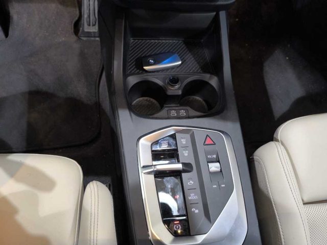 BMW 116 SERIE 1       (F70) -  MSPORT - foto 19