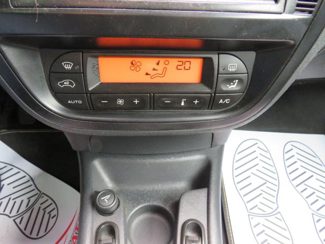 CITROEN C3 PLURIEL 1.4 CHARLESTON - foto 25