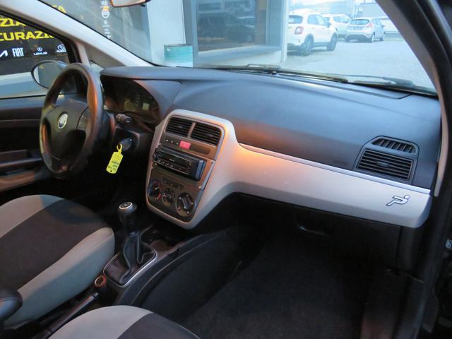 FIAT GRANDE PUNTO 1.3 MJT 75 CV 5 PORTE - foto 15