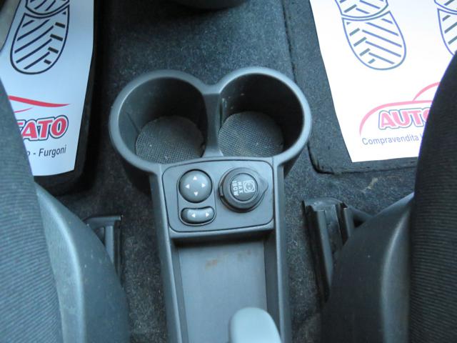 FIAT PANDA 1.2 4X4 CLIMBING - foto 11