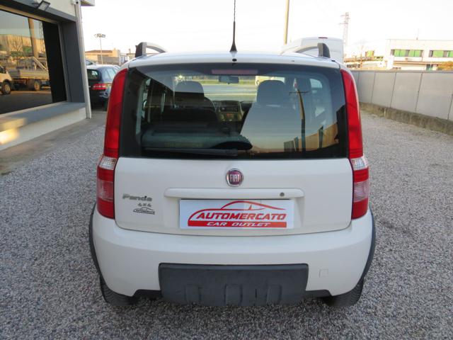 FIAT PANDA 1.2 4X4 CLIMBING - foto 7