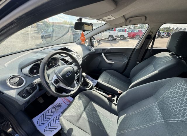 FORD FIESTA 1.4 TDCI 68CV 5 PORTE TITANIUM - foto 10