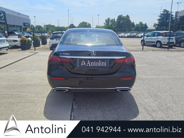 MERCEDES-BENZ E 220 D AUTO SPORT - foto 7
