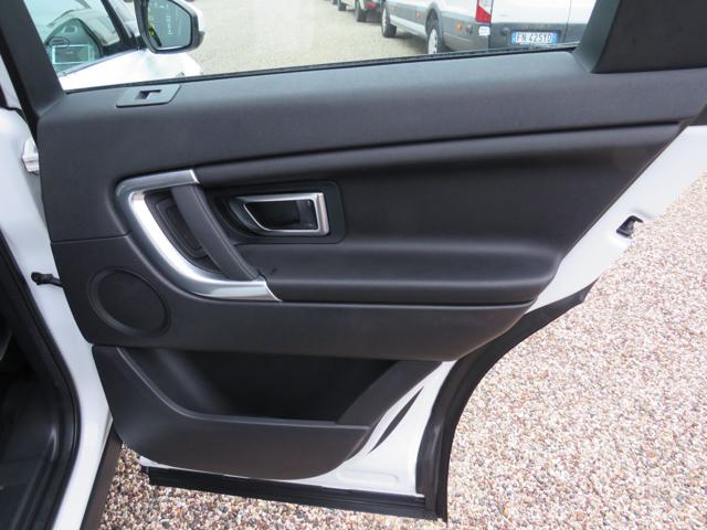 LAND ROVER DISCOVERY SPORT 2.0 TD4 150 CV SE - foto 24