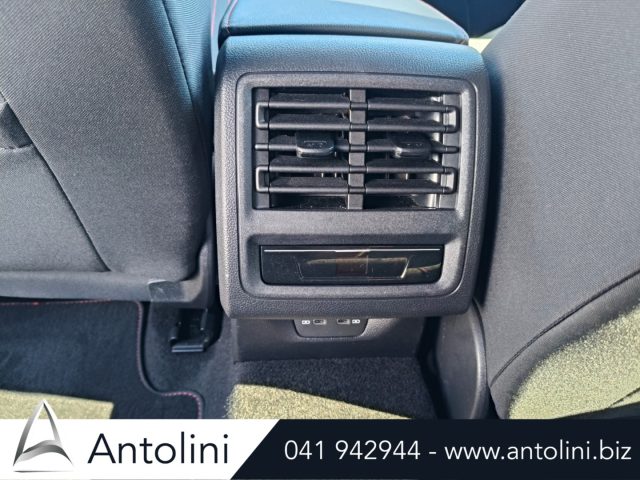 VOLKSWAGEN GOLF 2.0 TSI DSG GTI - foto 20