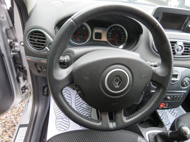 RENAULT CLIO 1.5 DCI 85CV SPORTOUR LUXE - foto 23