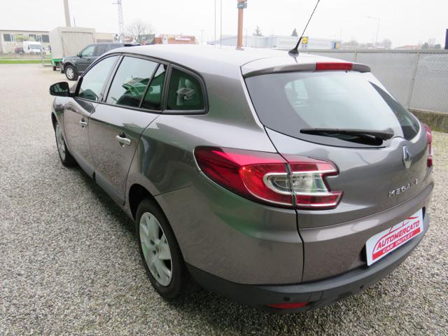 RENAULT MEGANE MÉGANE 1.5 DCI 110CV SPORTOUR AT - foto 8