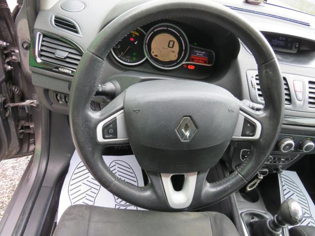 RENAULT MEGANE MÉGANE 1.5 DCI 110CV SPORTOUR AT - foto 13