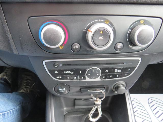RENAULT MEGANE MÉGANE 1.5 DCI 110CV SPORTOUR AT - foto 16