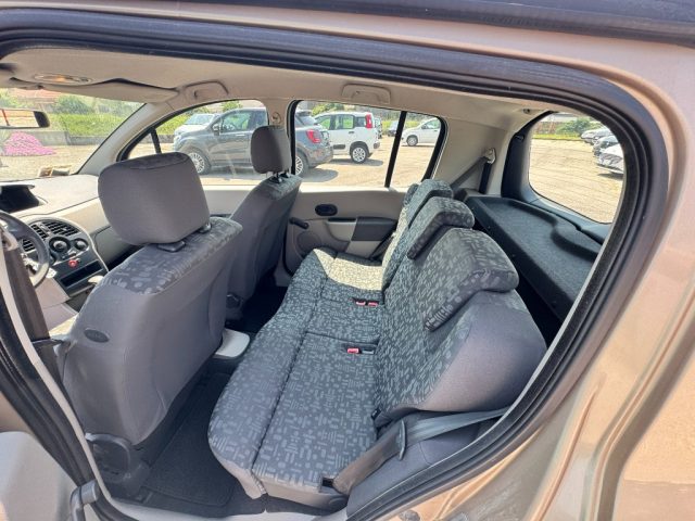 RENAULT MODUS 1.2 16V CONFORT PRIVILÈGE - foto 8