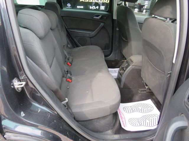 SKODA YETI 1.2 TSI ADVENTURE - foto 13