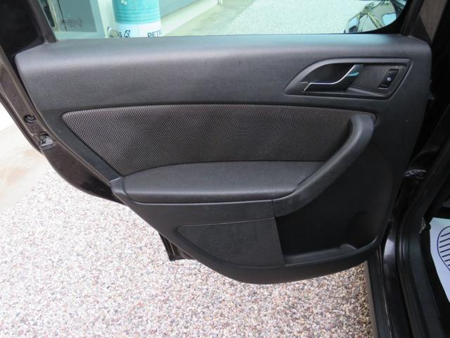 SKODA YETI 1.2 TSI ADVENTURE - foto 10